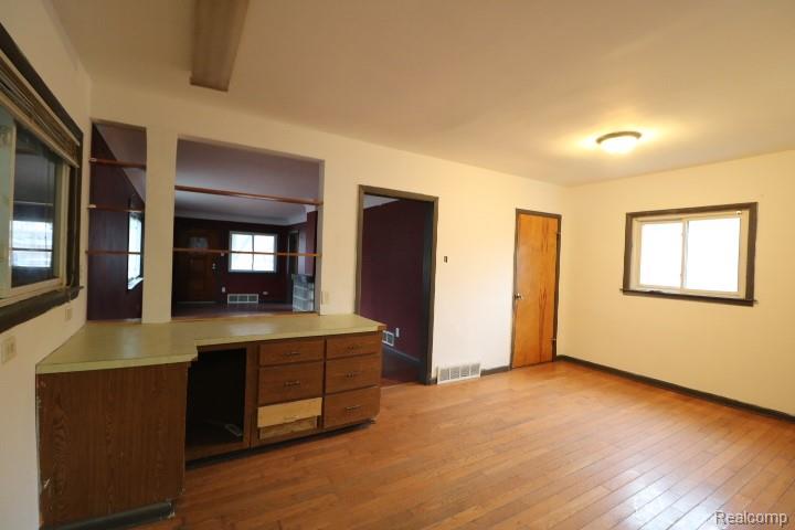 202 Elm Street, Bay City, MI 48706 — Photo 8