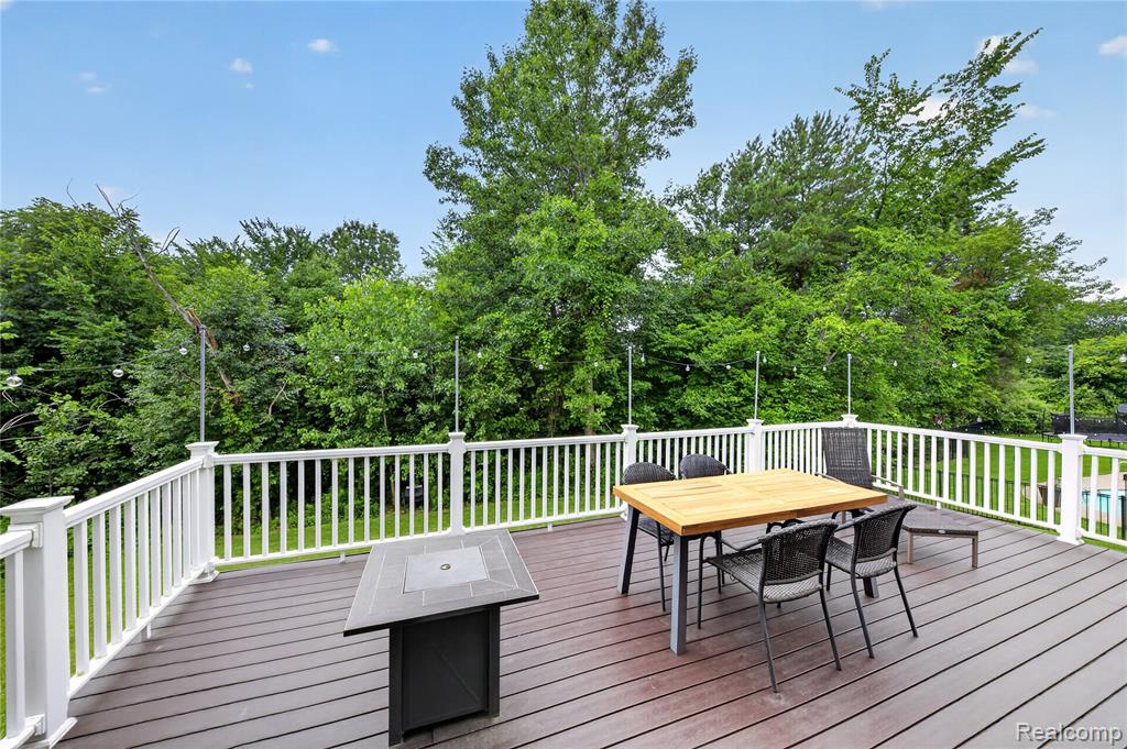 9665 Windsor Lane, Clarkston, MI 48348 — Photo 7