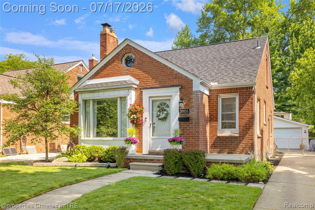 20855 Lochmoor Street, Harper Woods, MI 48225 — Photo 2