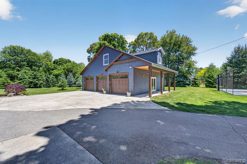 9353 Hill Road, Swartz Creek, MI 48473 — Photo 67