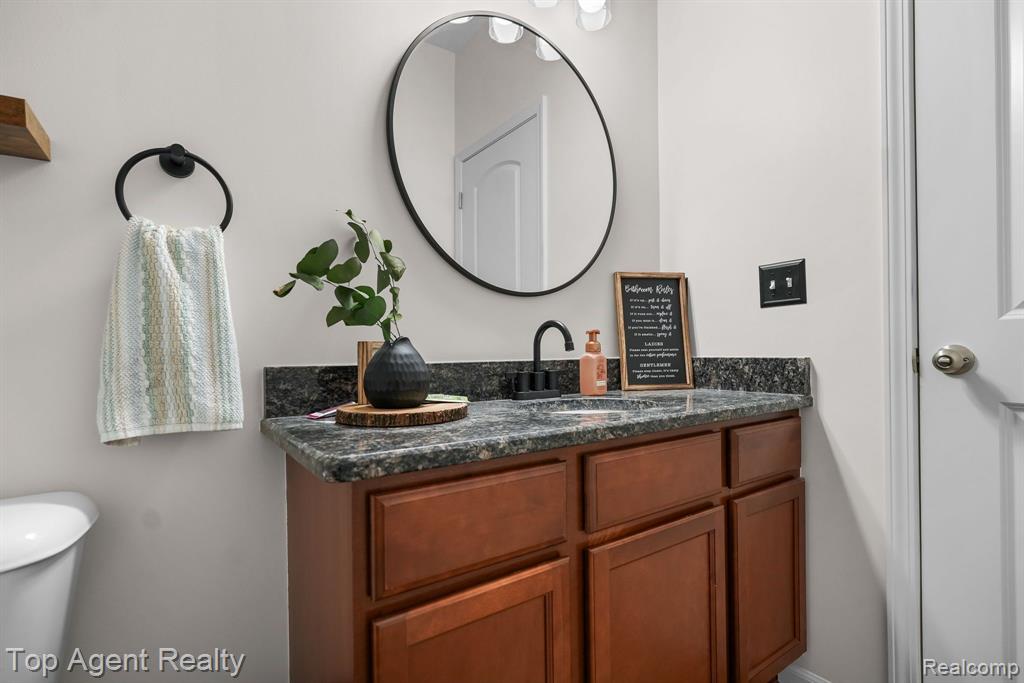 53501 MARY ANN Lane, New Baltimore, MI 48047 — Photo 29