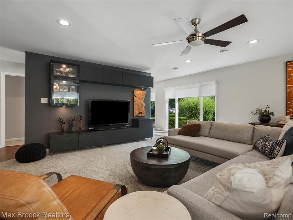 4740 Burnley Drive, Bloomfield Hills, MI 48304 — Photo 15