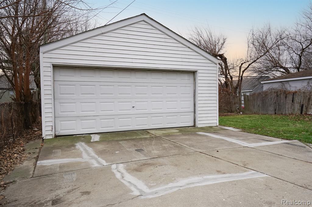 7244 FISHER Avenue, Warren, MI 48091 — Photo 5