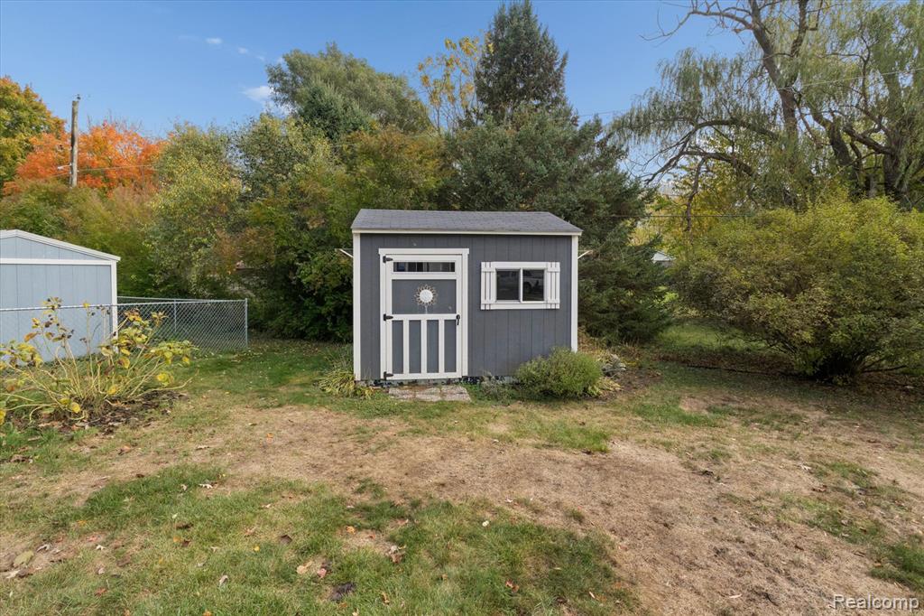 5071 June Drive, Almont, MI 48003 — Photo 34