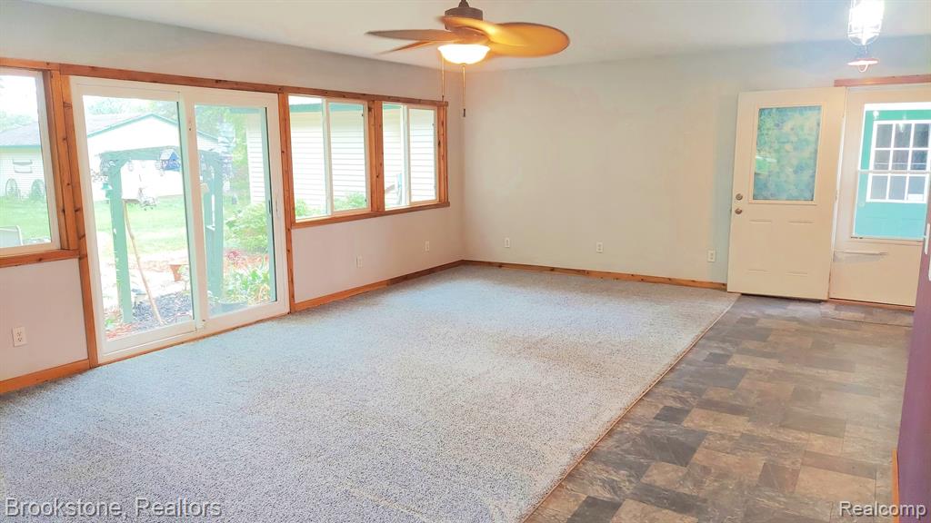 5104 CHESANING Road, Chesaning, MI 48616 — Photo 40