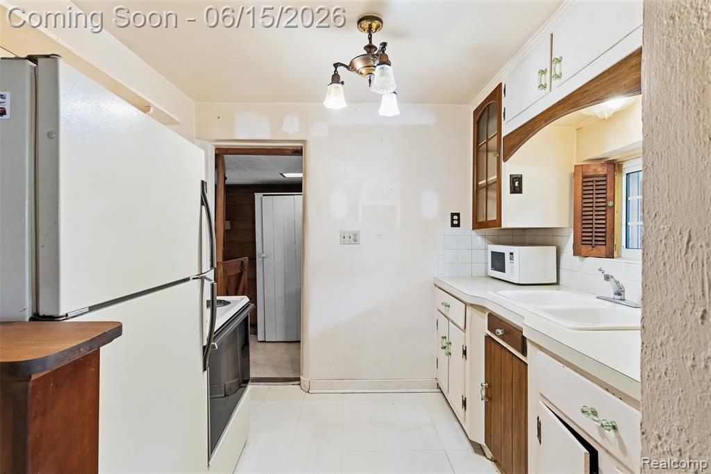 7447 Russell Street, Davison, MI 48423 — Photo 13