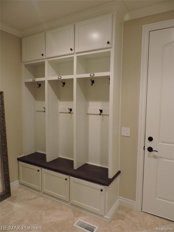 10310 Sweetheart Lane, Brighton, MI 48114 — Photo 23