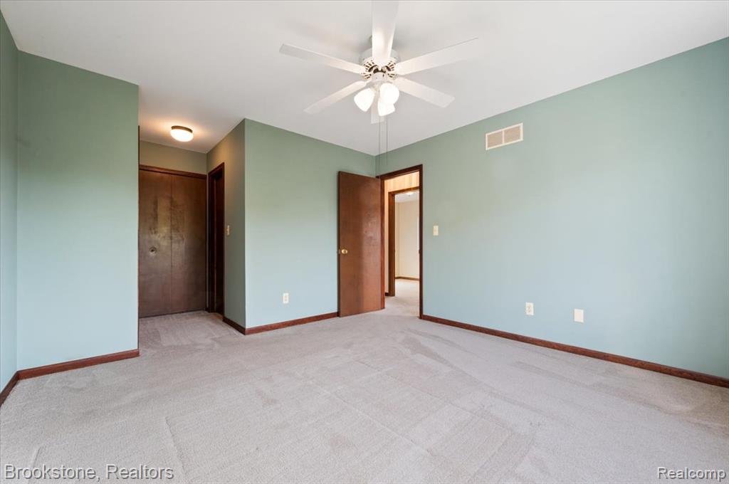 42384 Beechwood Court, Canton, MI 48188 — Photo 17