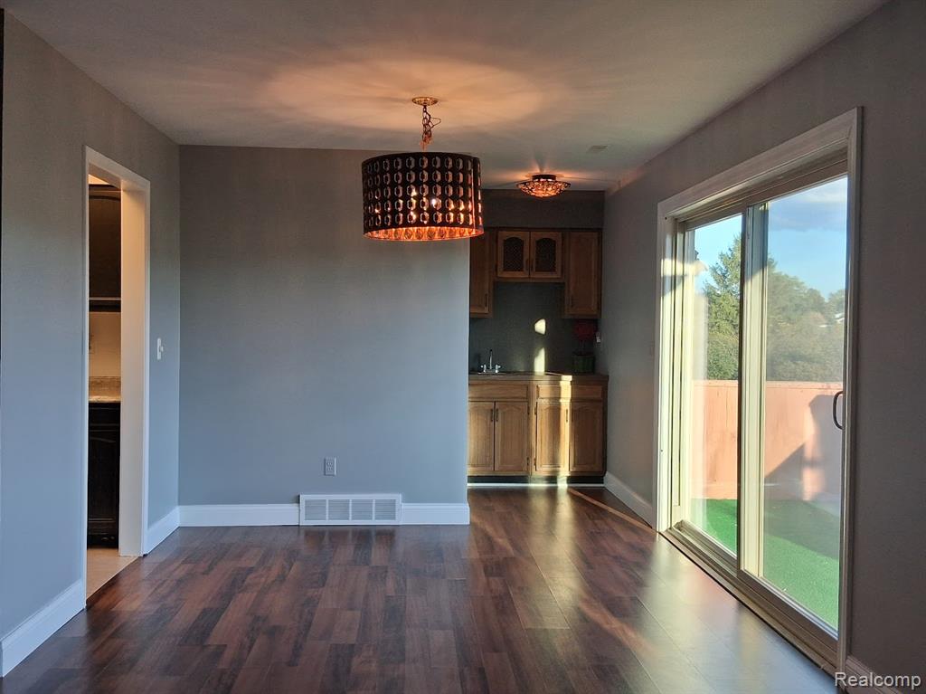 8504 Pepper Ridge Drive, Grand Blanc, MI 48439 — Photo 17