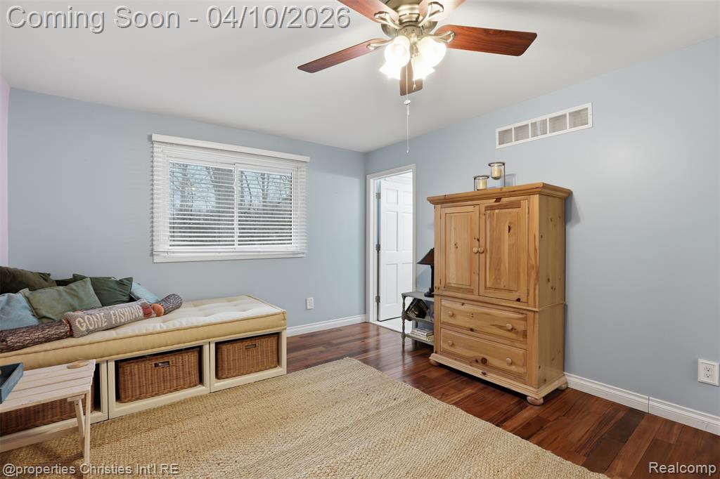 Large 2nd bedroom with it's own ensuite.