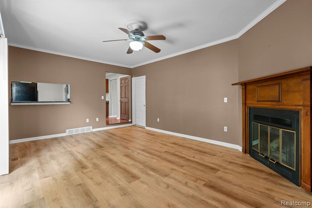 50631 NEWCASTLE Drive, Chesterfield, MI 48047 — Photo 20