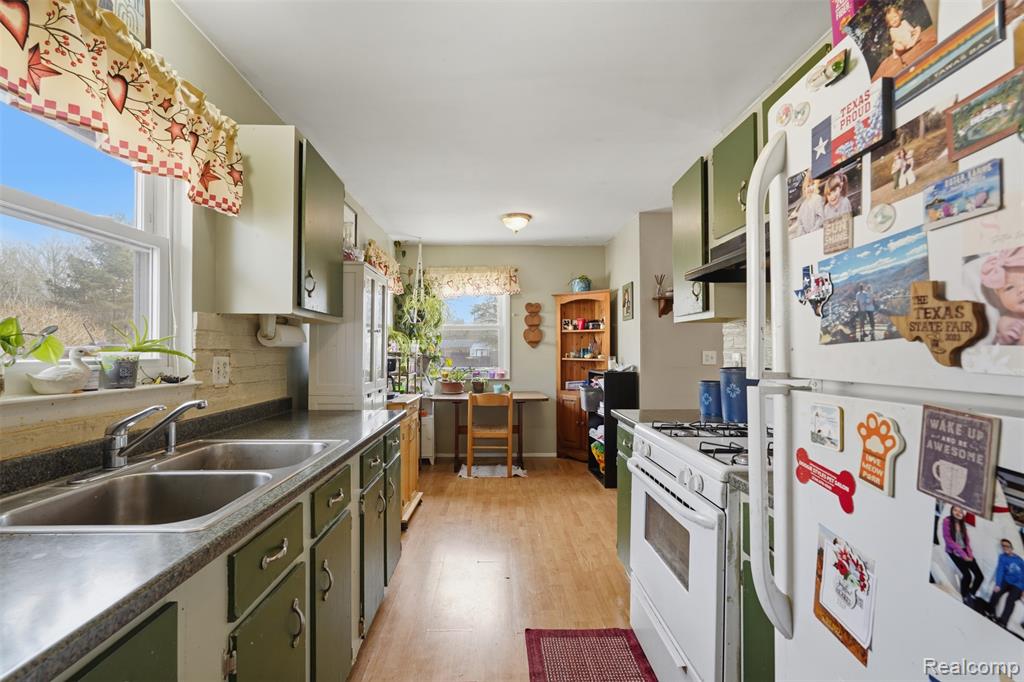433 Haze, Pinckney, MI 48169 — Photo 9