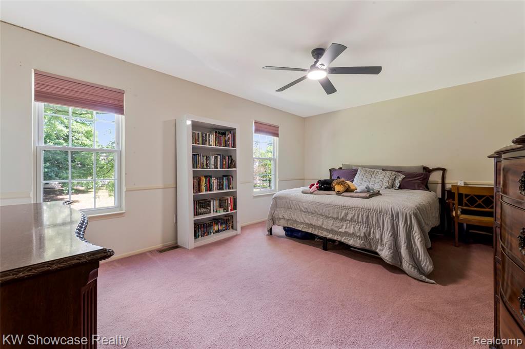 5409 S Piccadilly, West Bloomfield, MI — Photo 38