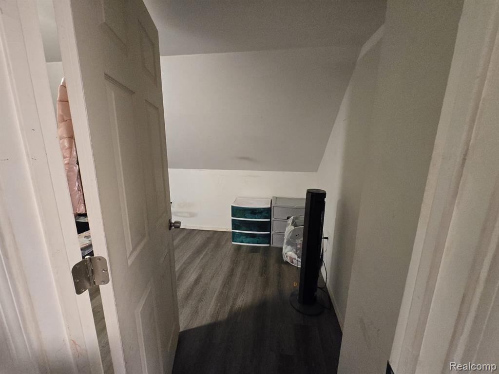 12000 Charest Street, Hamtramck, MI 48212 — Photo 11