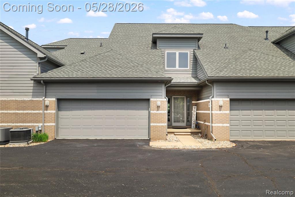 31 Kreger Drive, Wyandotte, MI 48192 — Photo 16