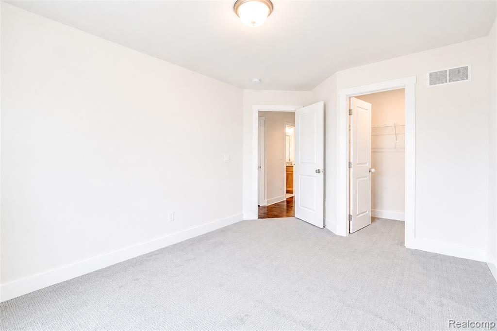 51040 Woodford Drive, Canton, MI 48188 — Photo 52