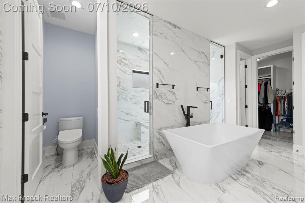 10464 Stoney Point Drive, South Lyon, MI 48178 — Photo 37