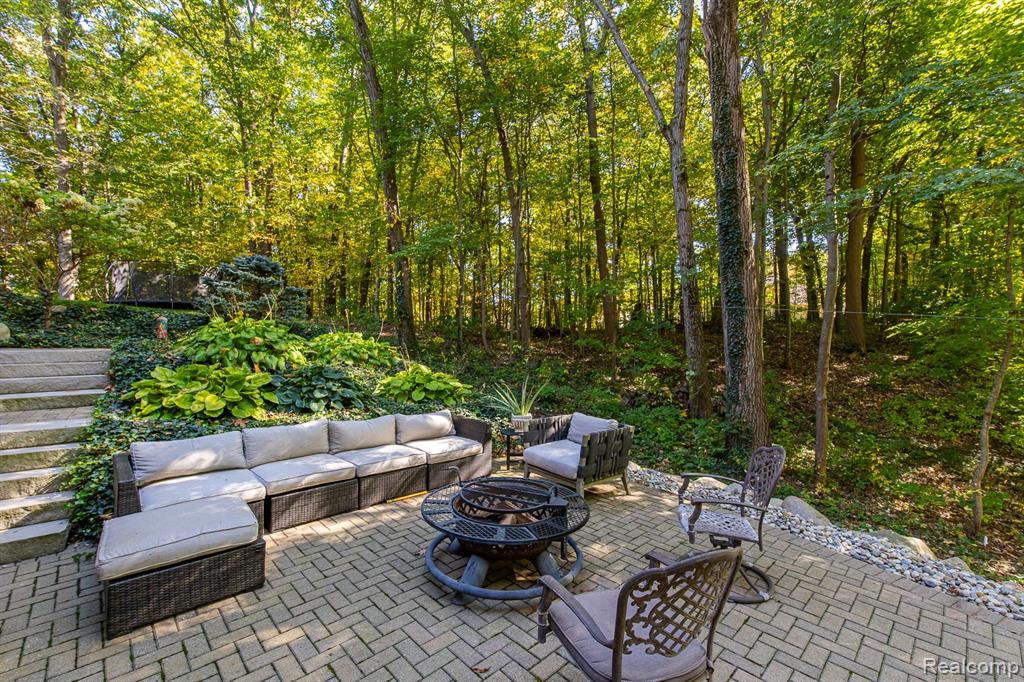 9909 Kingston Ridge, Clarkston, MI 48348 — Photo 75