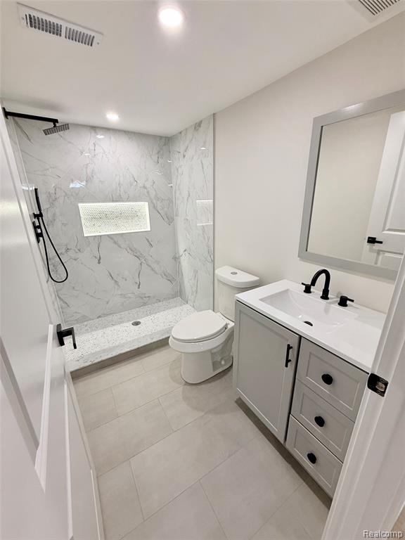 51073 Pinewood Drive, Macomb, MI 48042 — Photo 35