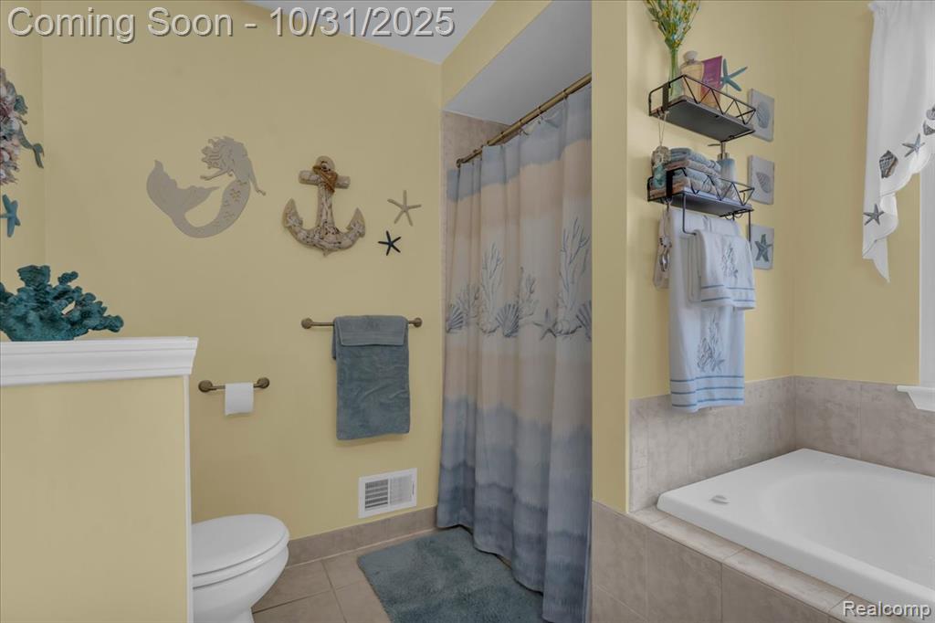 4303 Conifer Lane, Port Huron, MI 48060 — Photo 15