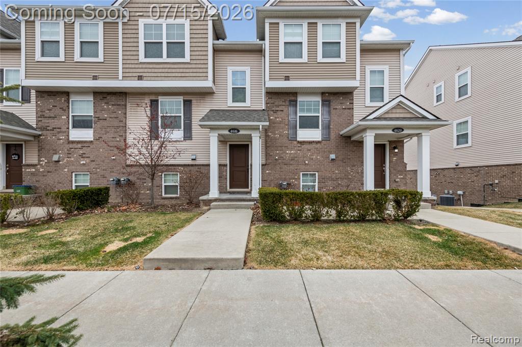 4616 Bradley Circle, Troy, MI 48085 — Photo 4