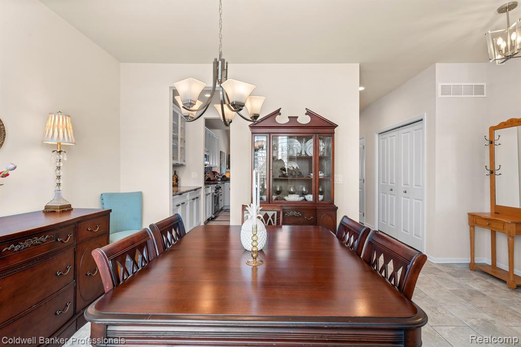 4553 BROOKSTONE Drive, Canton, MI 48188 — Photo 7