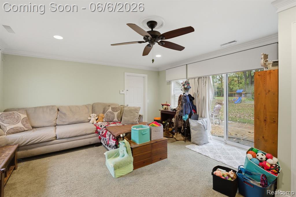 8749 Pacton Drive, Shelby Twp, MI 48317 — Photo 6