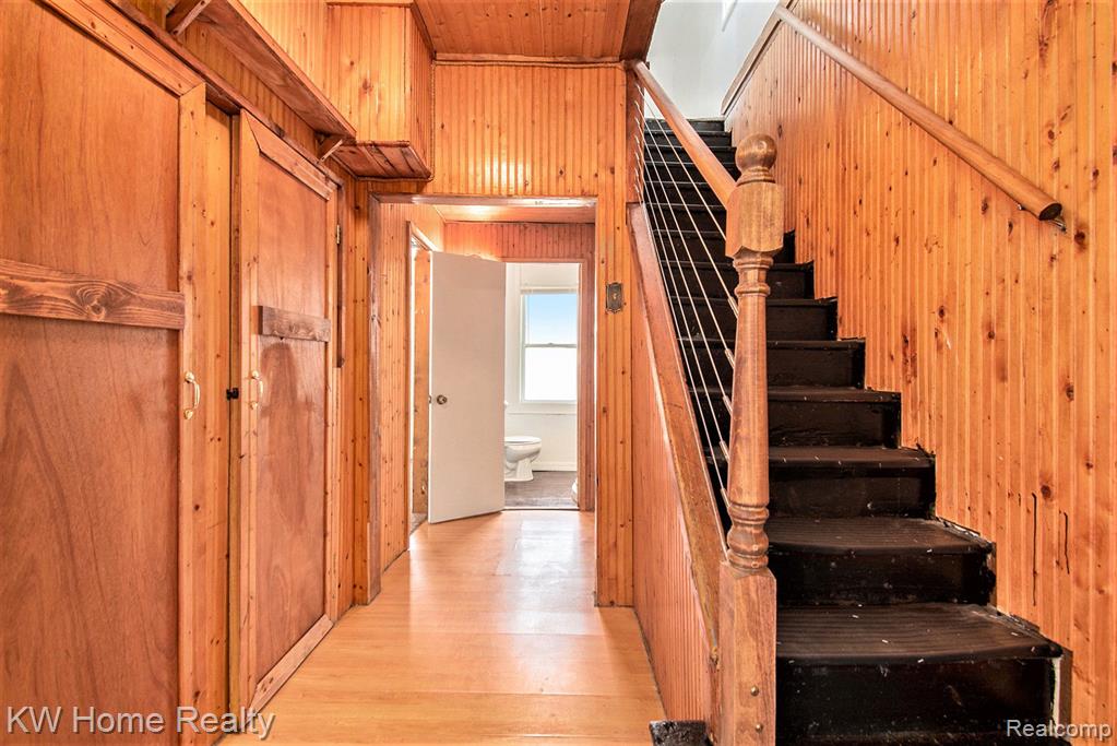 503 38TH Street, Bay City, MI 48708 — Photo 10