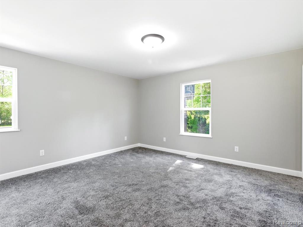 2921 Beach Road, Port Huron, MI 48060 — Photo 18