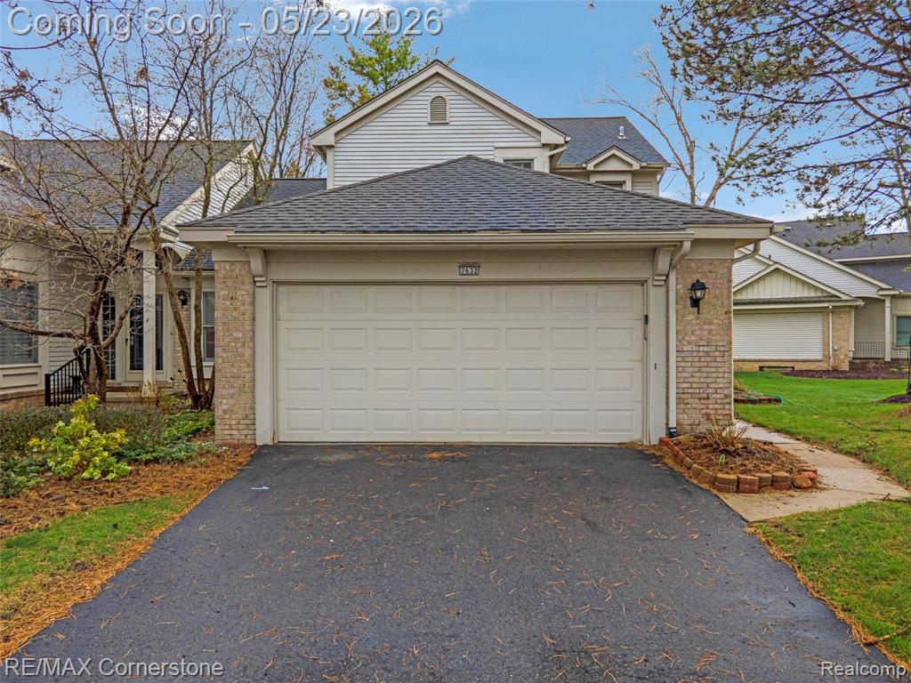 7632 Danbury Circle Circle, West Bloomfield, MI — Photo 2