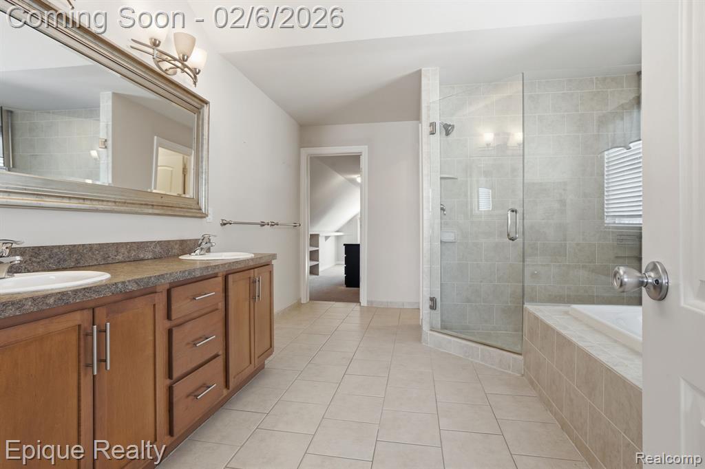 1030 Woodside Court, Oxford, MI 48371 — Photo 15