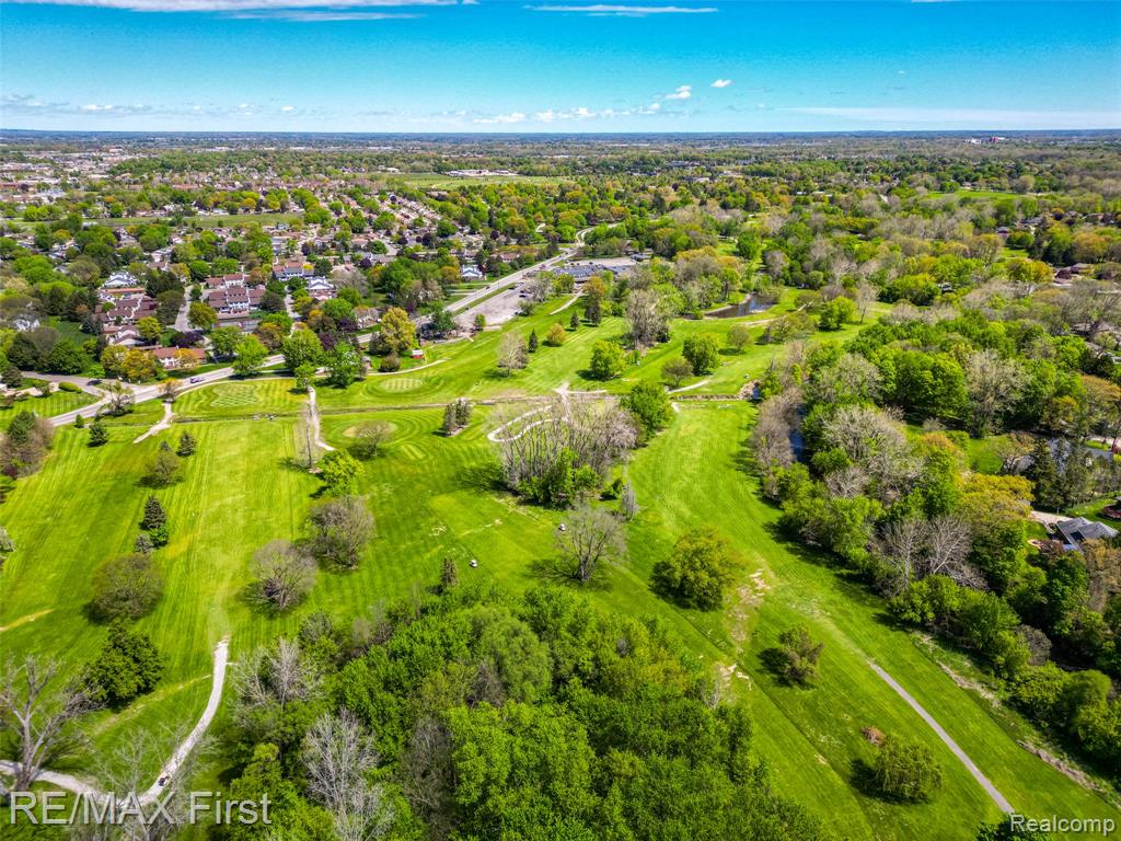 17397 Millar Road, Clinton Twp, MI 48036 — Photo 10