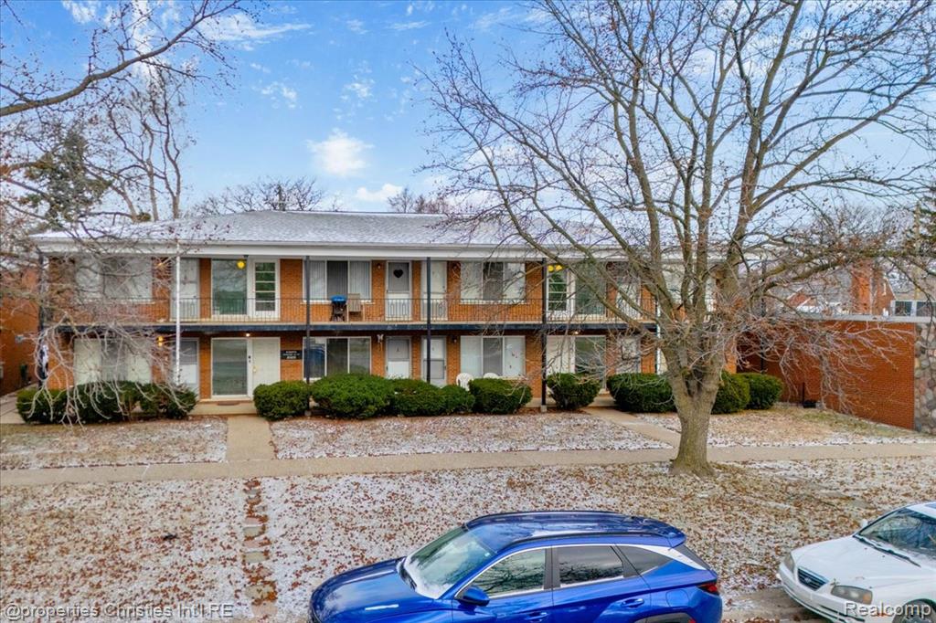 20231 Kelly Road, Harper Woods, MI 48225 — Photo 28