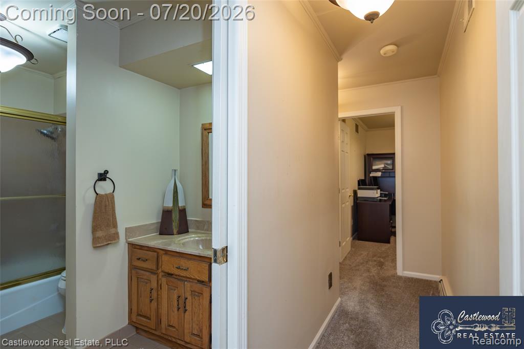 17150 S Nunneley Road, Clinton Twp, MI 48035 — Photo 36