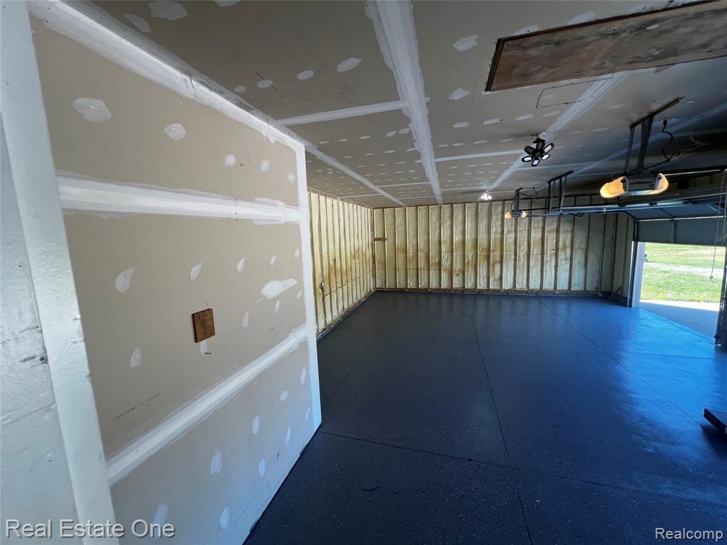 25260 32 Mile Road, Lenox, MI 48050 — Photo 19