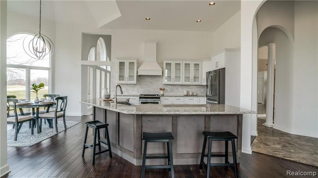 748 Eltham Court, Ann Arbor, MI 48103 — Photo 38