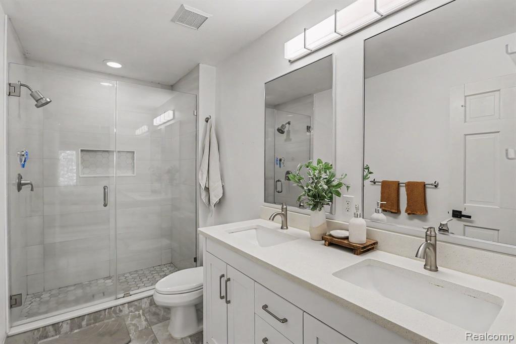 521 Macwilliams Lane, 11, Royal Oak, MI 48067 — Photo 17