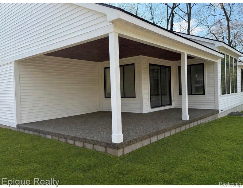 2432 Holland Street, Lake Orion, MI — Photo 29
