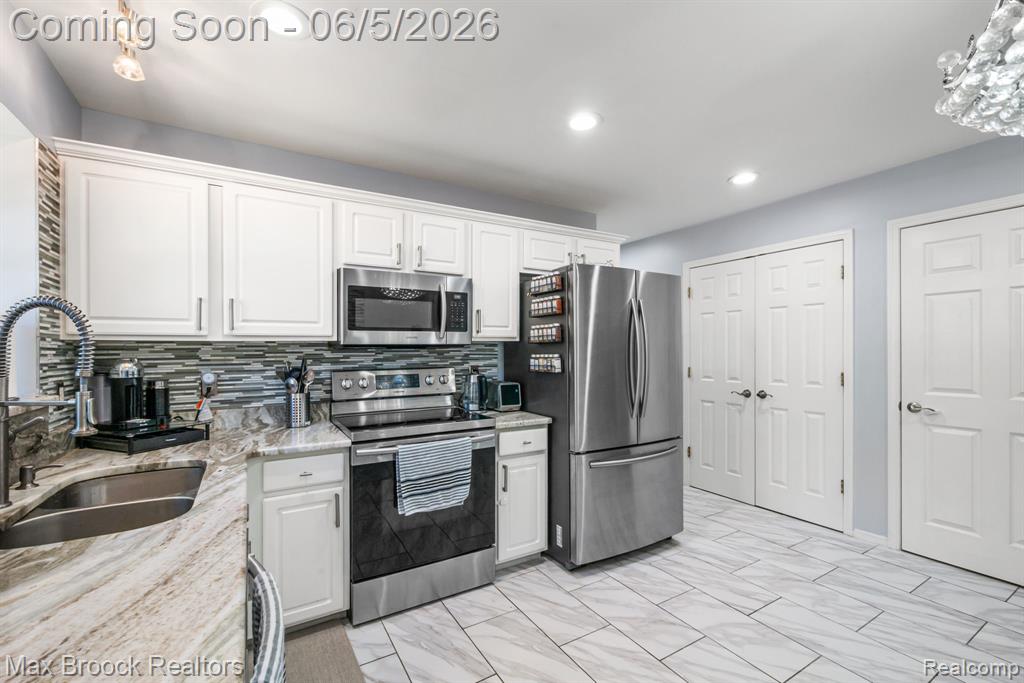 41222 Bermuda Drive, Sterling Heights, MI 48314 — Photo 11