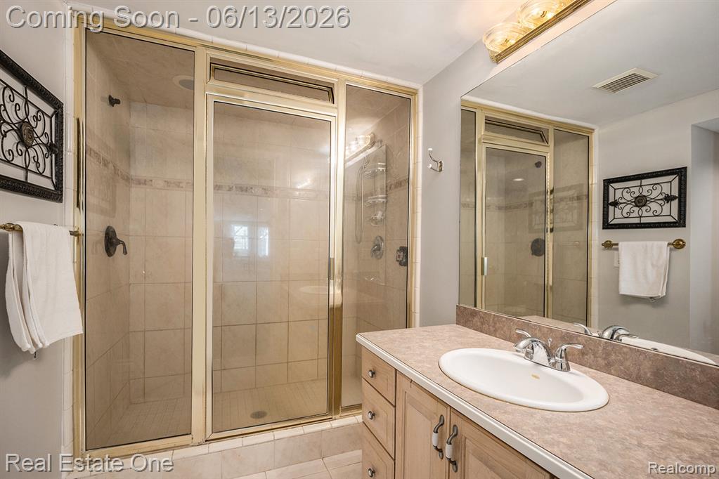 5772 N Rochester Road, Rochester, MI 48306 — Photo 16