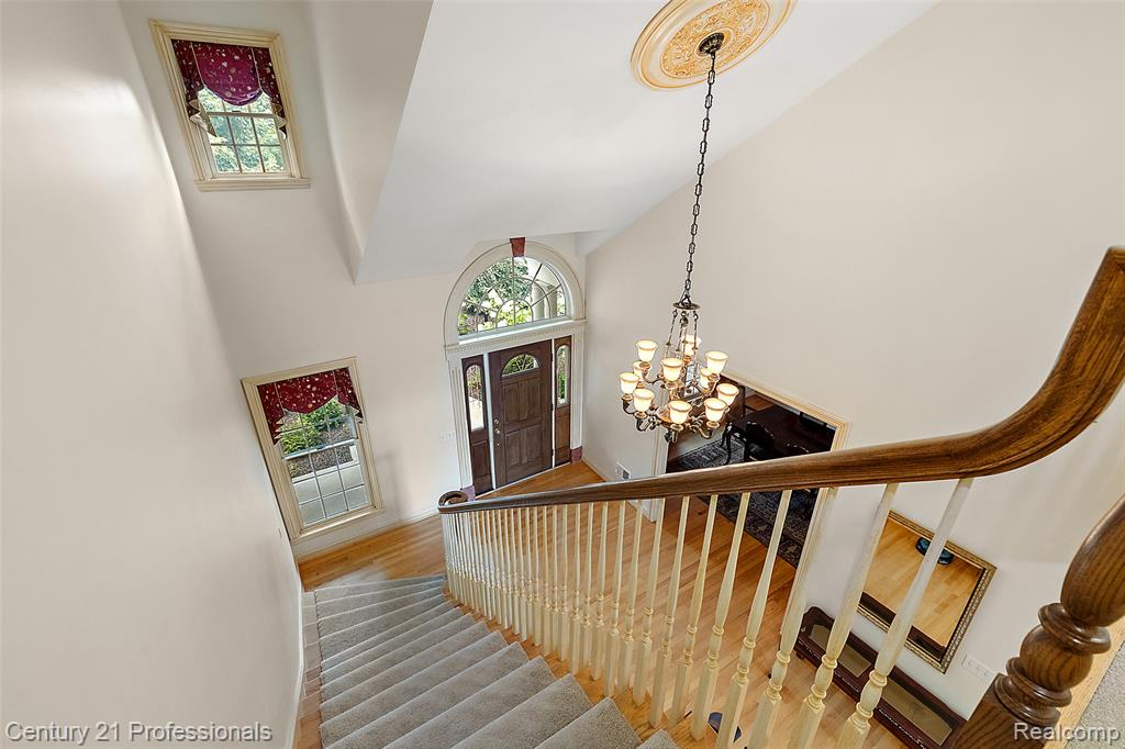 9310 Fairway Trail, Grand Blanc, MI 48439 — Photo 54
