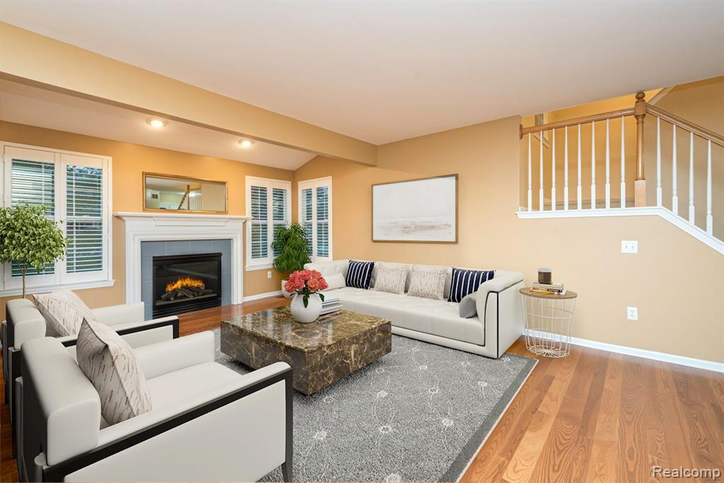 769 TAYLOR Street, Chelsea, MI 48118 — Photo 4
