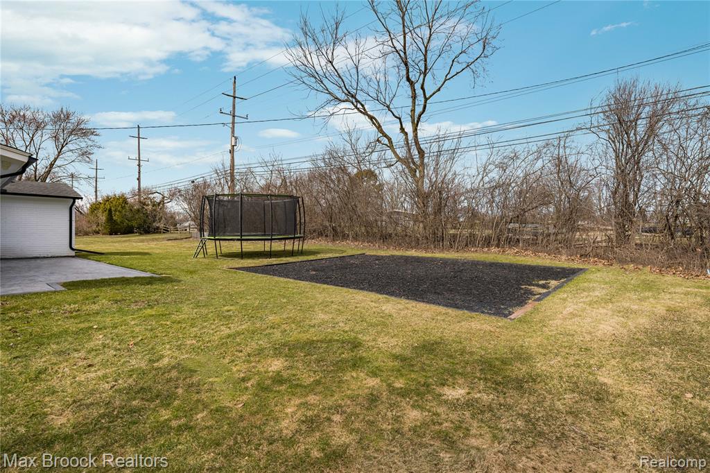 5316 CENTERBROOK Drive, West Bloomfield, MI — Photo 68