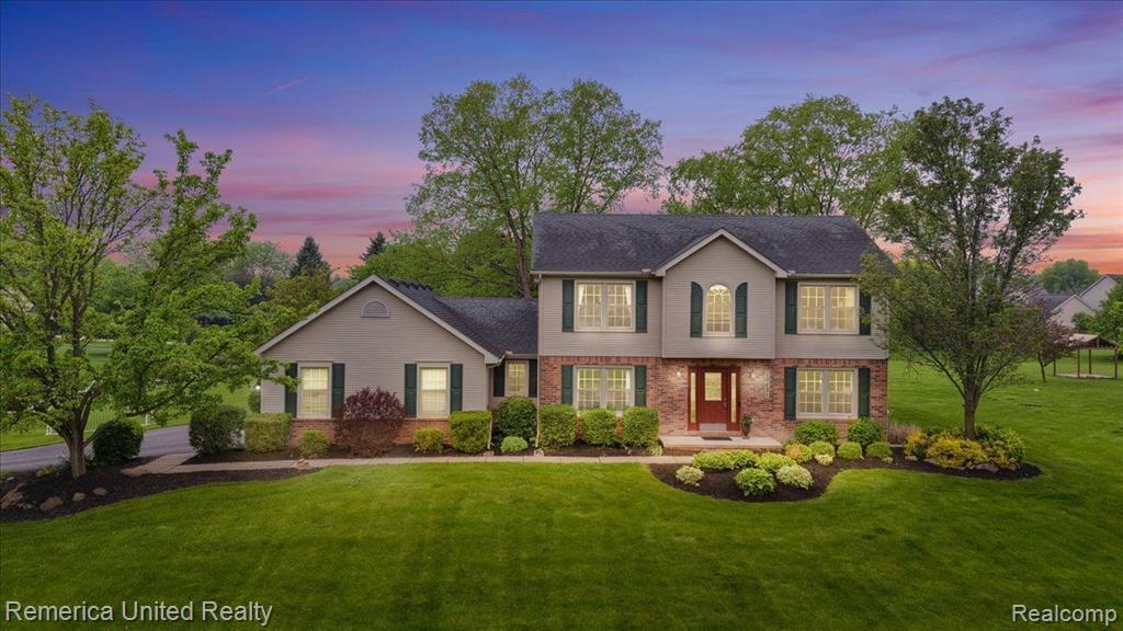 10421 ABRAMS, Brighton, MI 48114 — front exterior