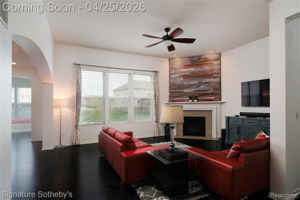 24636 Padstone Drive, South Lyon, MI 48178 — Photo 4