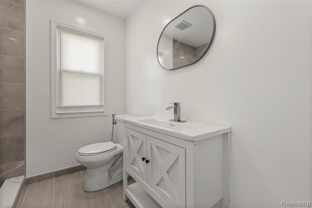 5708 Warwick Street, Detroit, MI 48228 — Photo 14