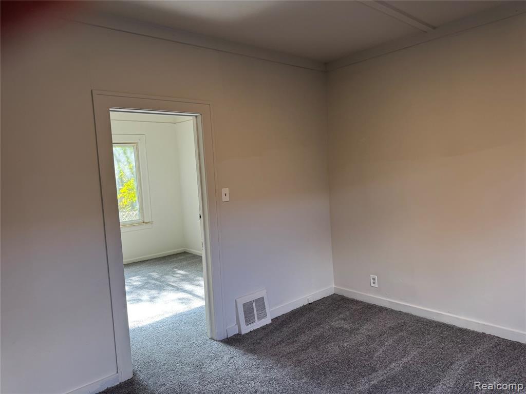 6319 Minock Street, Detroit, MI 48228 — Photo 6