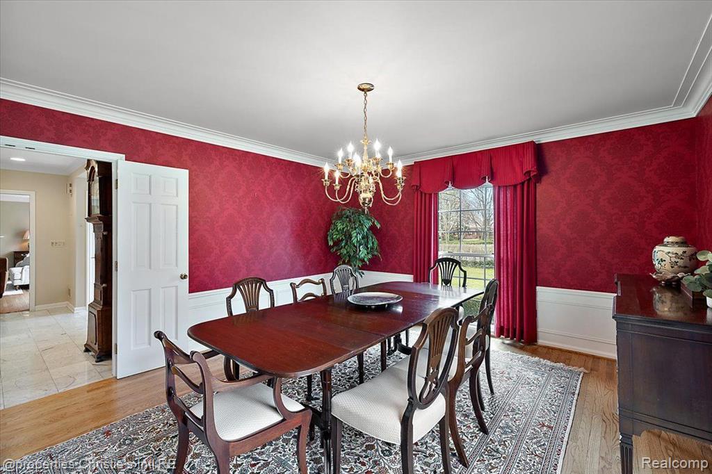 536 Middlesex Road, Grosse Pointe Park, MI 48230 — Photo 9