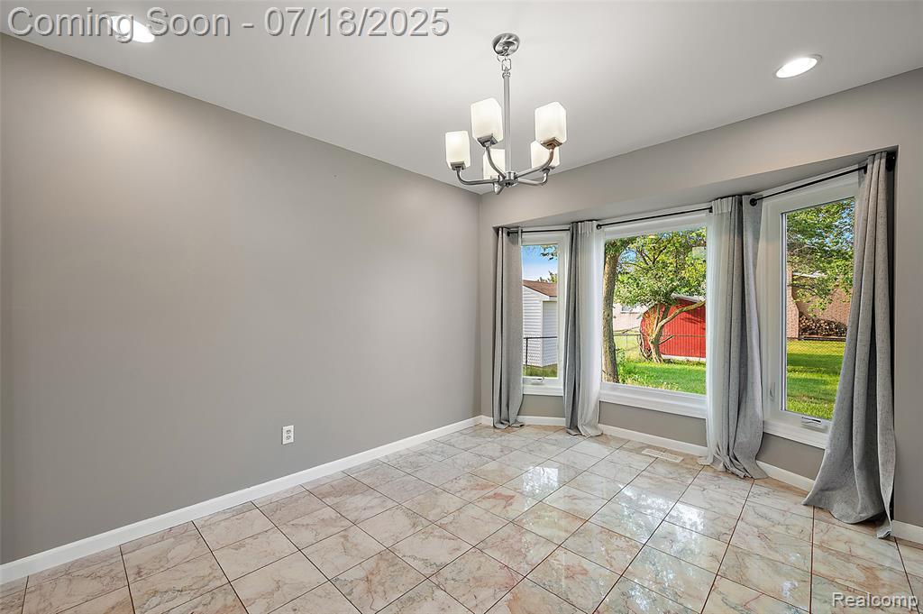 4152 Bloomfield Drive, Sterling Heights, MI 48310 — Photo 16