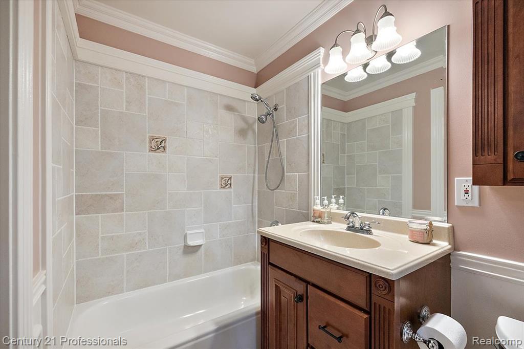 6705 College Park Drive, Clarkston, MI — Photo 77